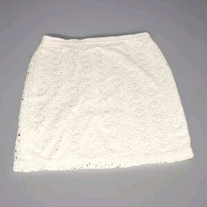 Ann Taylor White Floral Lace Crochet Overlay Pencil Skirt Size 6 NWT B23#2